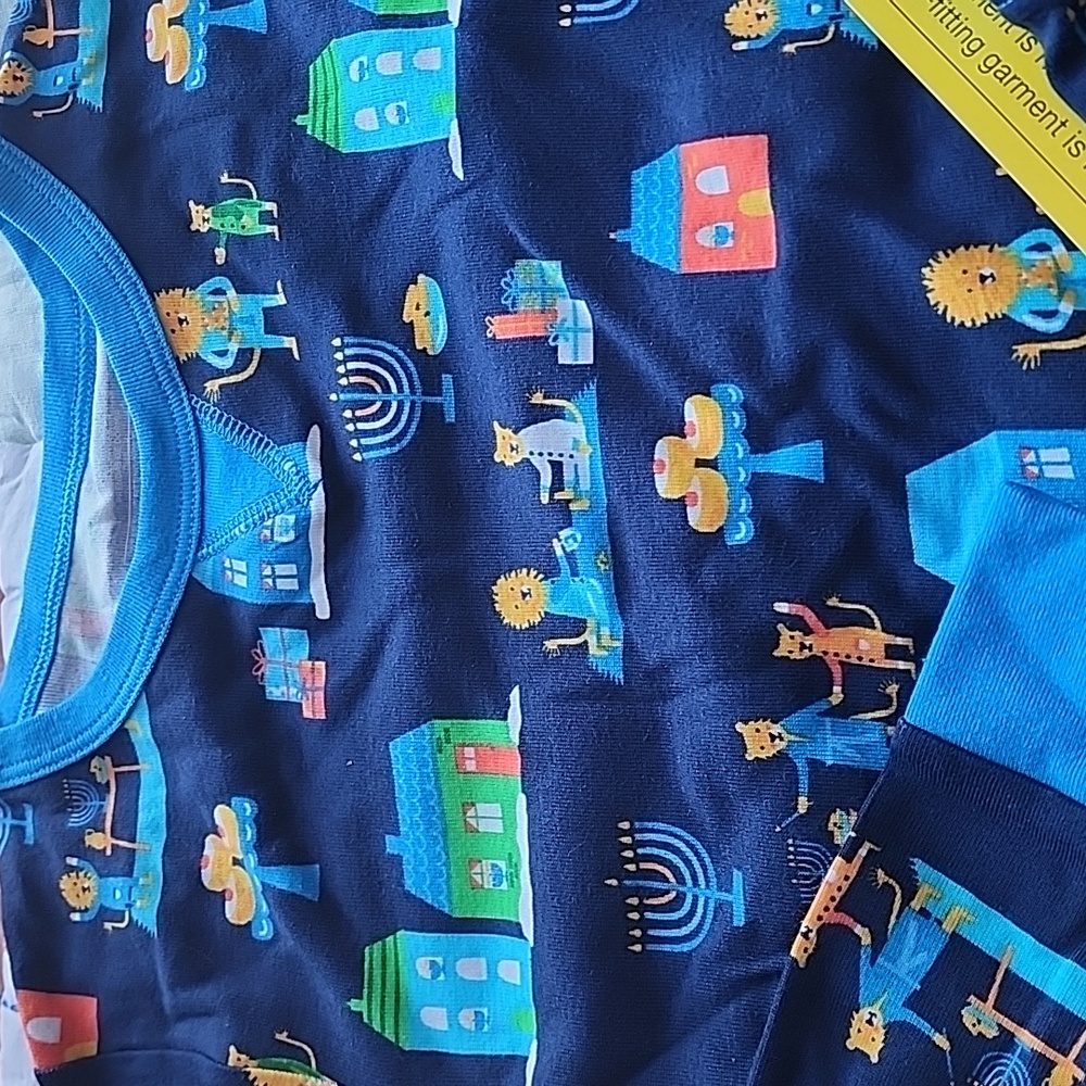 NWOT Hanukkah pajamas set - Picture 2 of 3